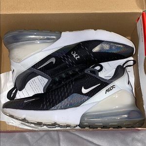 Nike Air Max 270 (Gs)
